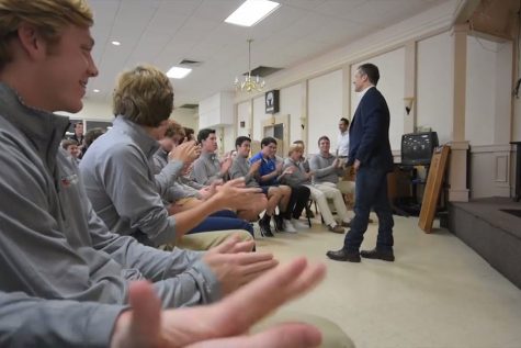 Young Republicans visit with Eric Greitens