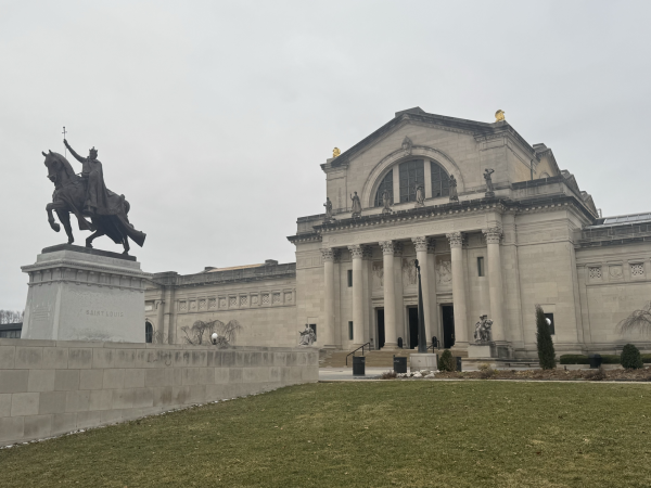 Students are invited to partake in a paid internship at the Saint Louis Art Museum