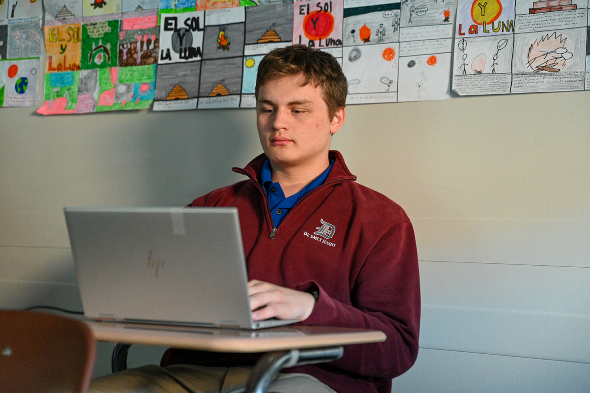 Max Pionke 26' qualified as a semifinalist for the National Merit Scholarship, and is one of 217 finalists in the state.